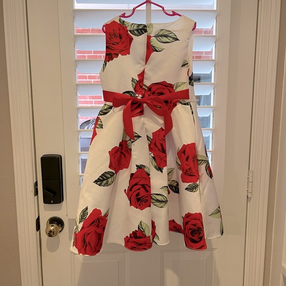 Girls size 8 floral sleeveless party dress. - Picture 4 of 5